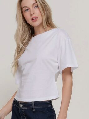 A321. White Short Sleeve Boat Neck Defined Silhouette Cotton Knit Top